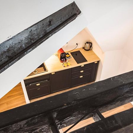 Apartament Tournelles Vue Cathedrale- Maison Climatisee Du Xvie Siecle Classee Reims Zewnętrze zdjęcie