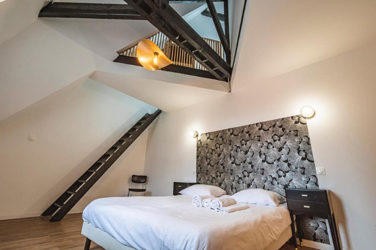 Apartament Tournelles Vue Cathedrale- Maison Climatisee Du Xvie Siecle Classee Reims Zewnętrze zdjęcie