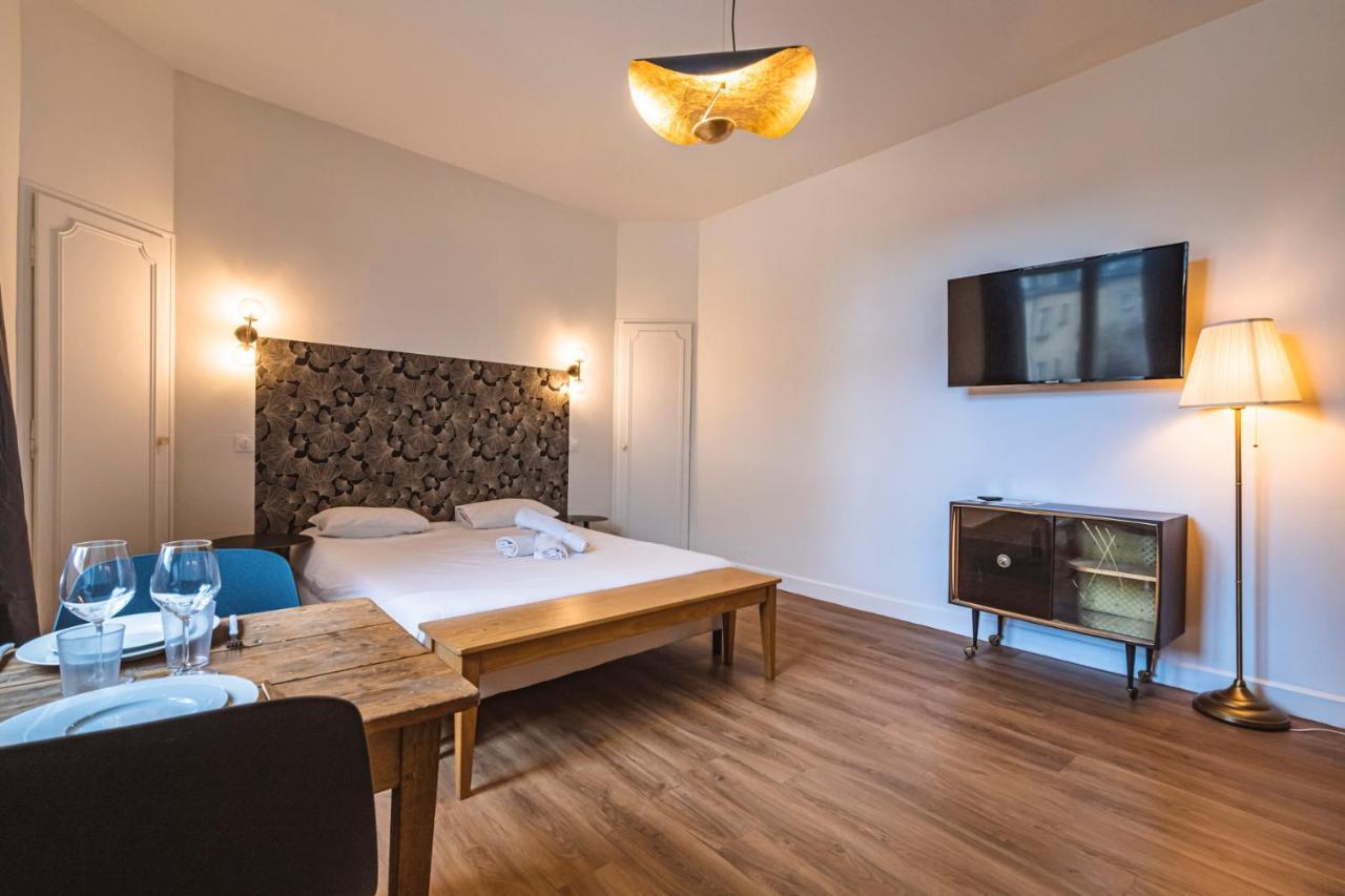 Apartament Tournelles Vue Cathedrale- Maison Climatisee Du Xvie Siecle Classee Reims Zewnętrze zdjęcie