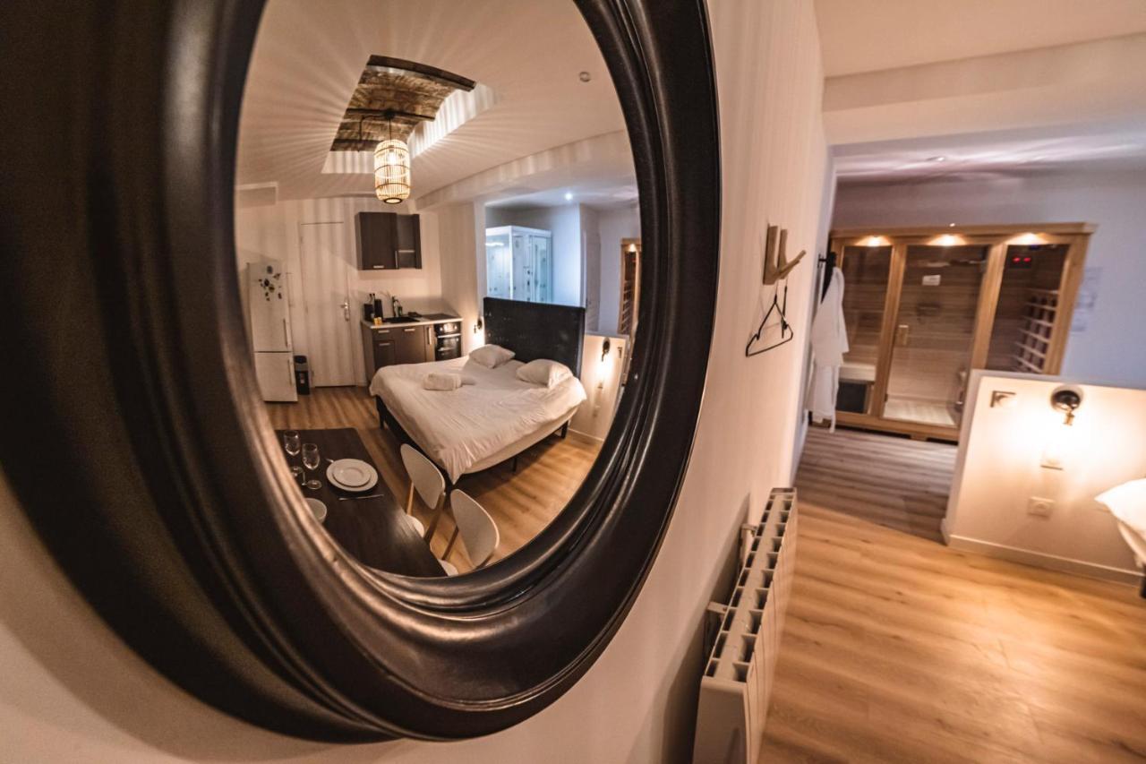 Apartament Tournelles Vue Cathedrale- Maison Climatisee Du Xvie Siecle Classee Reims Zewnętrze zdjęcie