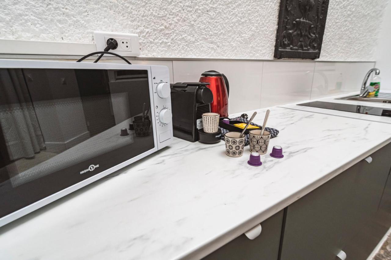 Apartament Tournelles Vue Cathedrale- Maison Climatisee Du Xvie Siecle Classee Reims Zewnętrze zdjęcie